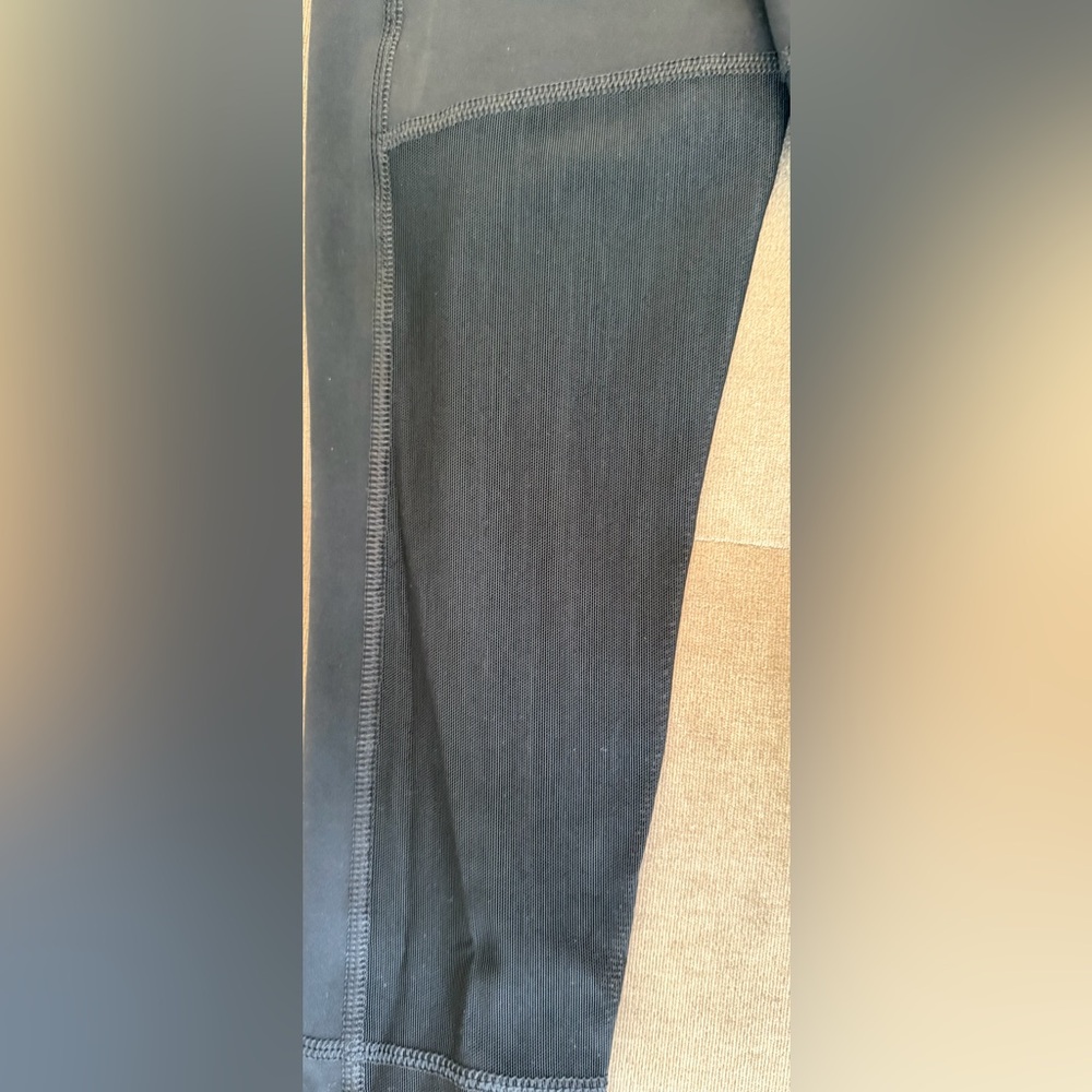 NWT- Nike Pro Mid-Rise Mesh-
Paneled Leggings - Picture 5 of 11